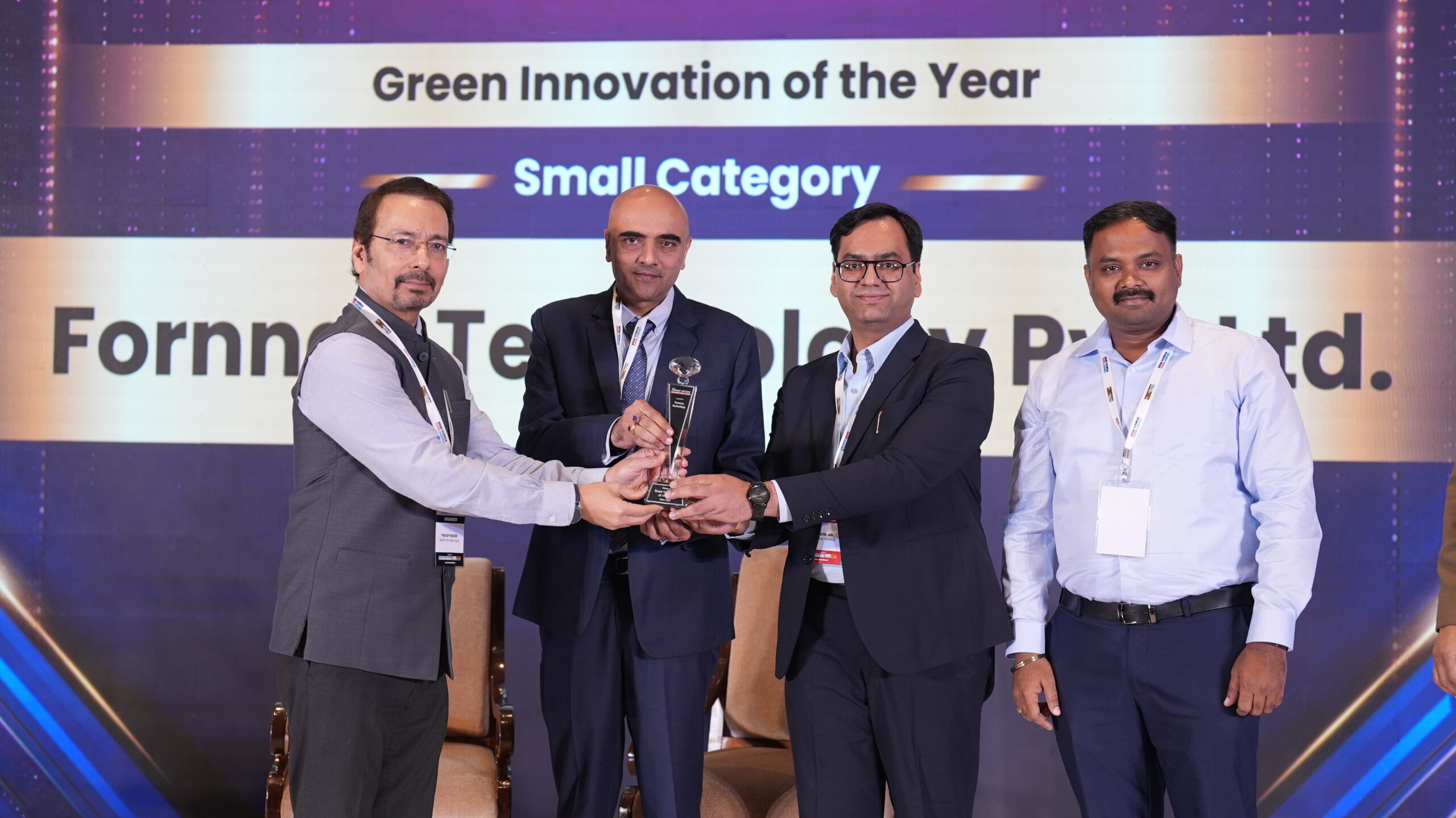 SR-MAX2500 Primary Shredder Wins Award